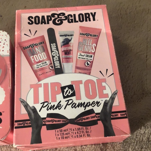 Soap &glory bundle - Picture 4 of 4